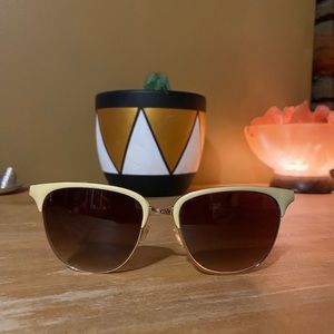 Oliver peoples sunglasses